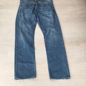 Lucky Brand 121 Heritage Slim